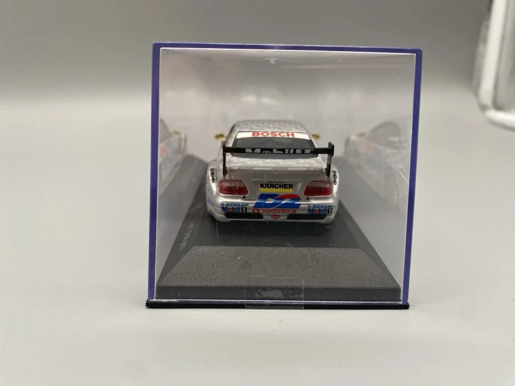 schneider 2001 dtm champion heck